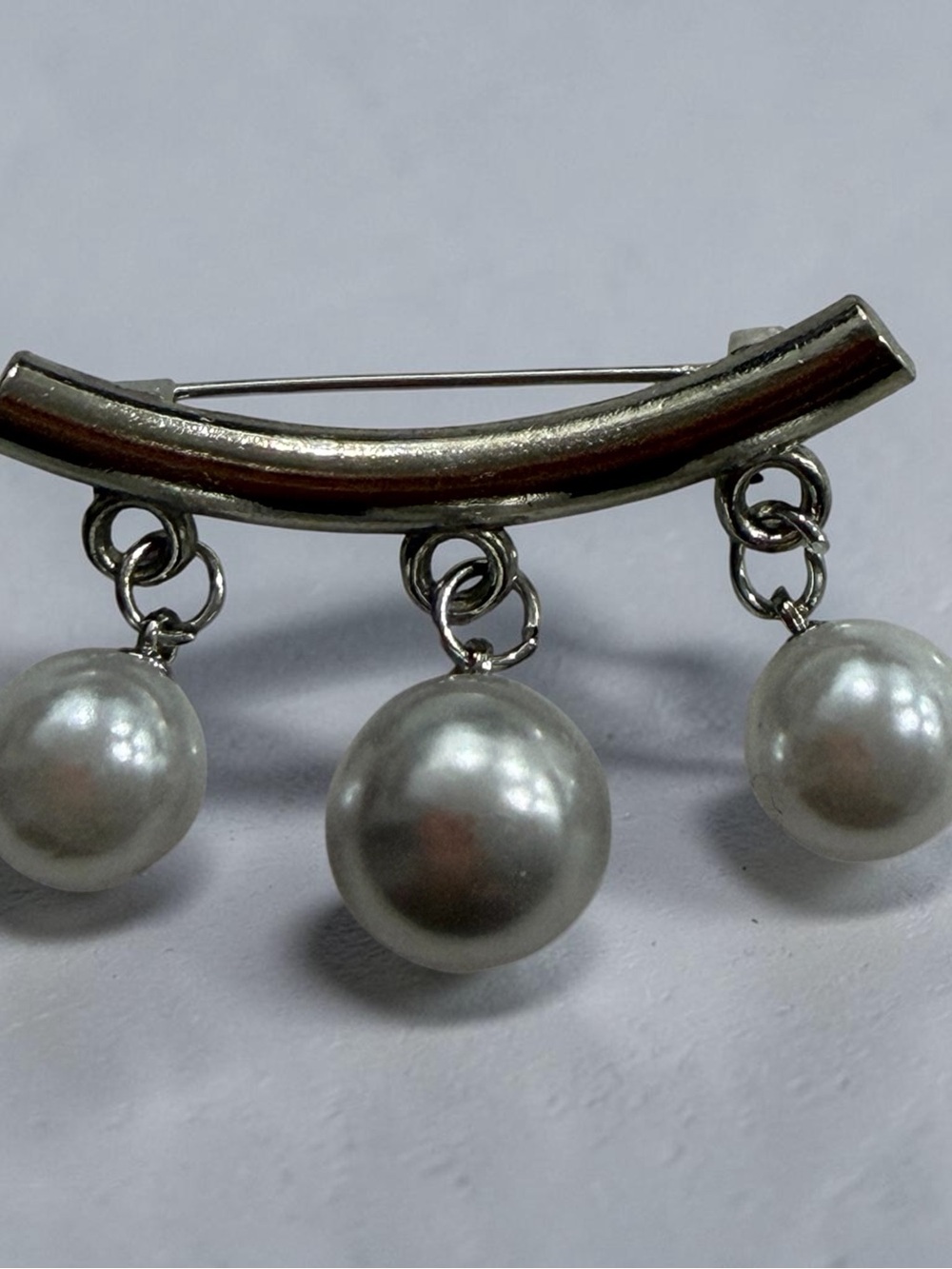 Classic Silver-Tone Pearl Dangle Brooch
